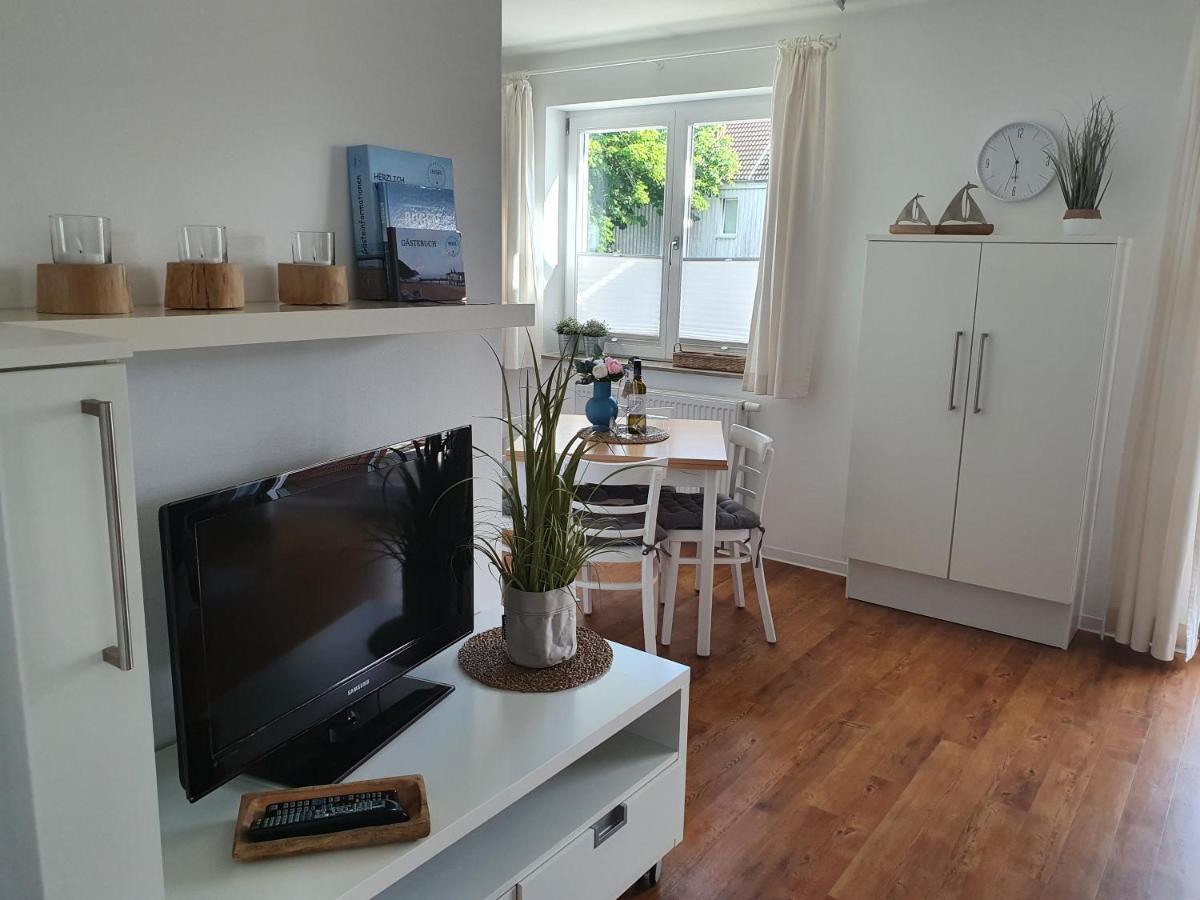 Das Appartement Inselliebe Ruegen Inkl Sauna Und 3H Taeglich Eintritt Ahoi Schwimmbad Sellin  Exterior photo